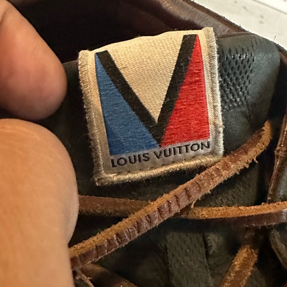 Louis Vuitton suede Damier Cutbacks - Picture 3 of 5